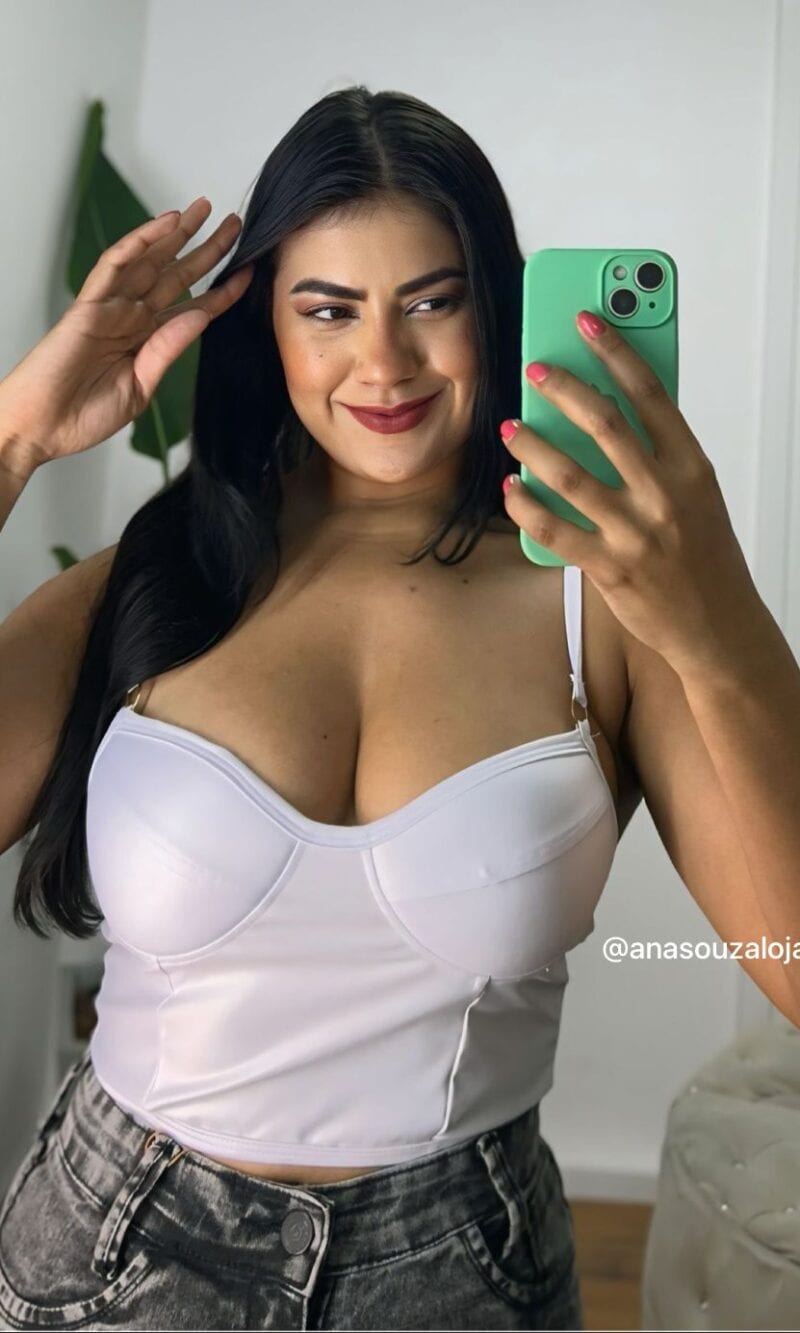 blusinha tainÁ preto