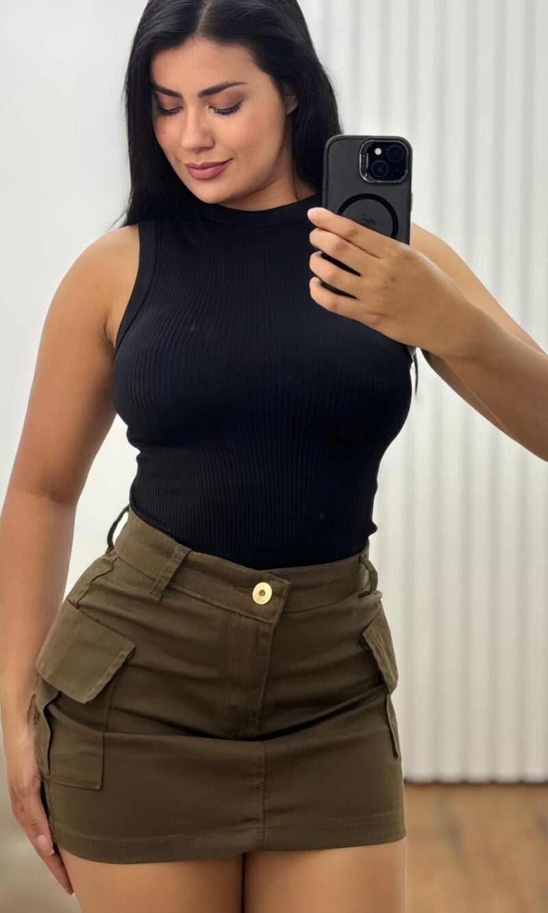 saia cargo verde militar