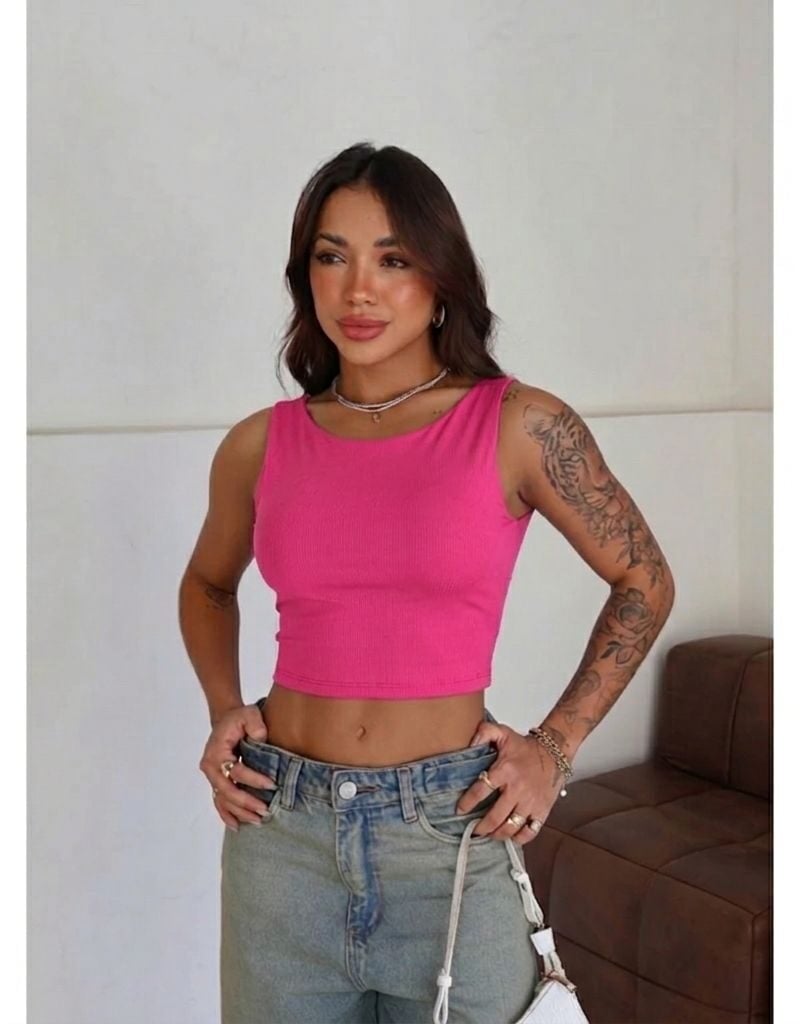 cropped modelo zara pink