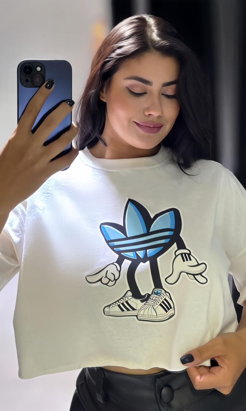 cropped ads tenis off